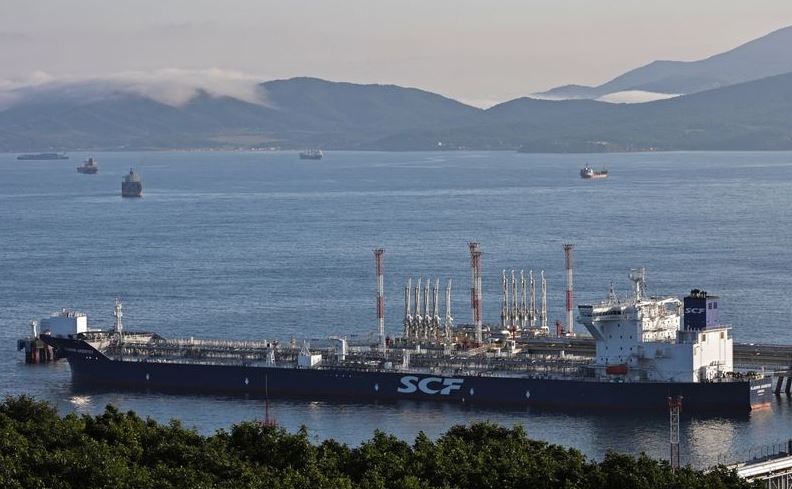 نفت با افزایش تقاضای چین و نگرانی از کاهش عرضه، افزایش یافت