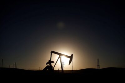 نگرانی از کاهش صادرات اوپک، نفت خام را به جلو راند