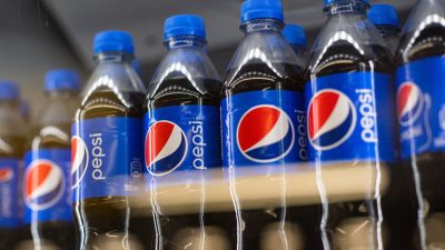 غول خرده فروشی فرانسه محصولات «پپسی» را از قفسه‌ها حذف کرد
