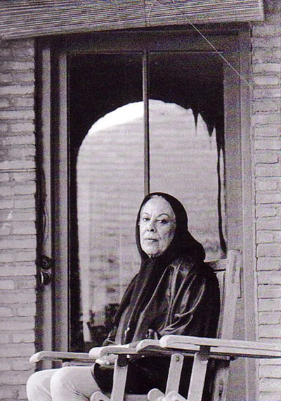 سیمین دانشور اولین نویسنده زن ایران