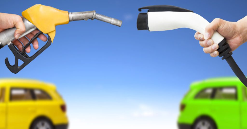  آیا استفاده از خودروهای برقی مقرون به صرفه تر هست یا بنزینی؟