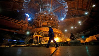 اتحادیه اروپا واردات آهن و فولاد روسیه را از سر گرفت